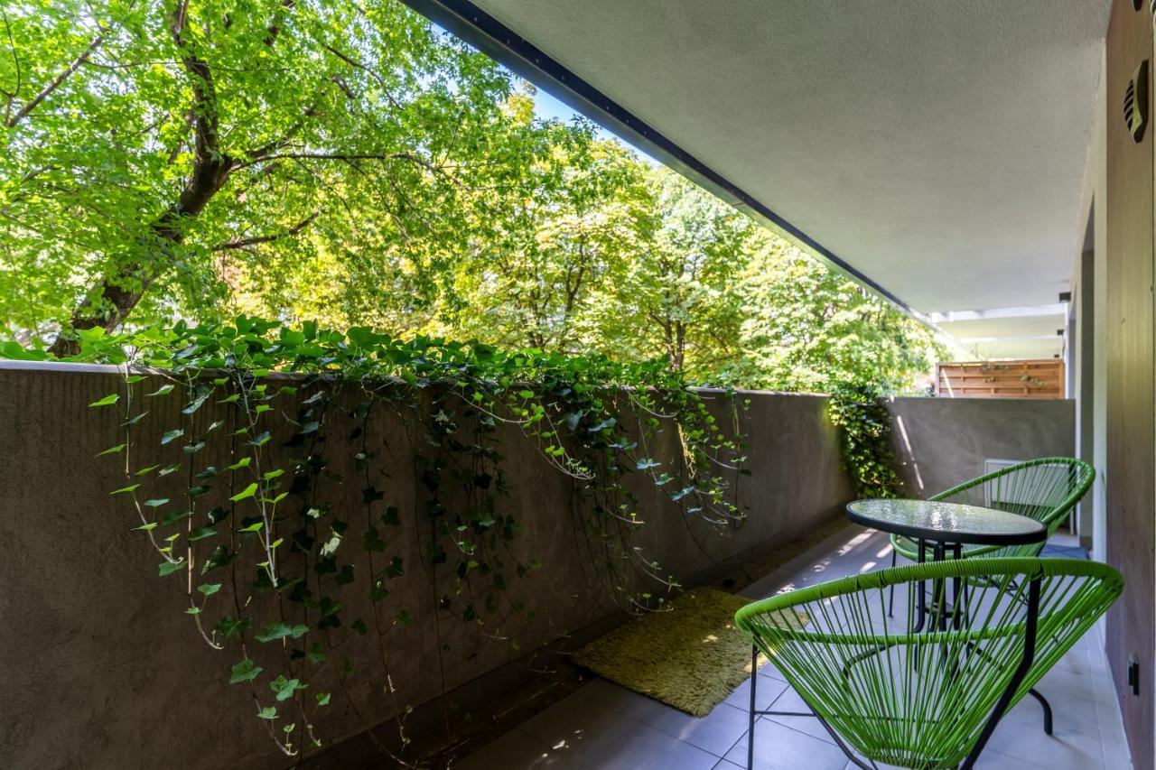 First - Green Zoliborz Apartment 6 Warsaw Luaran gambar